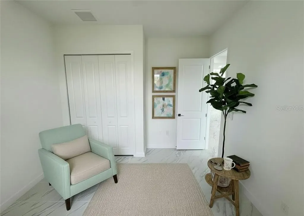 1247 Kismet Parkway W Cape Coral FL 33993