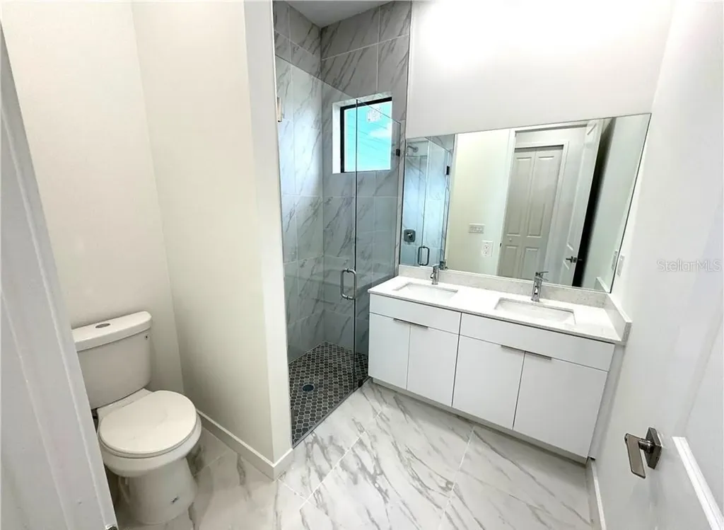 1247 Kismet Parkway W Cape Coral FL 33993