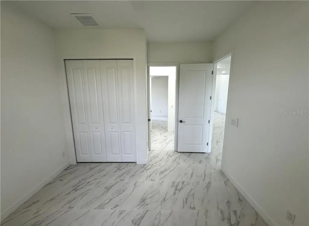 1247 Kismet Parkway W Cape Coral FL 33993