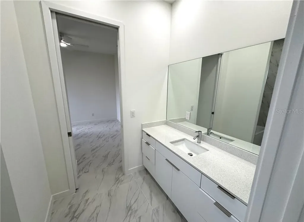1247 Kismet Parkway W Cape Coral FL 33993