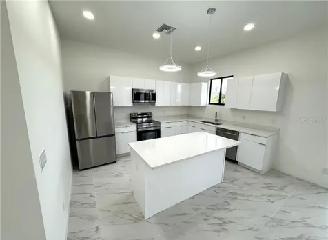 1247 Kismet Parkway W Cape Coral FL 33993