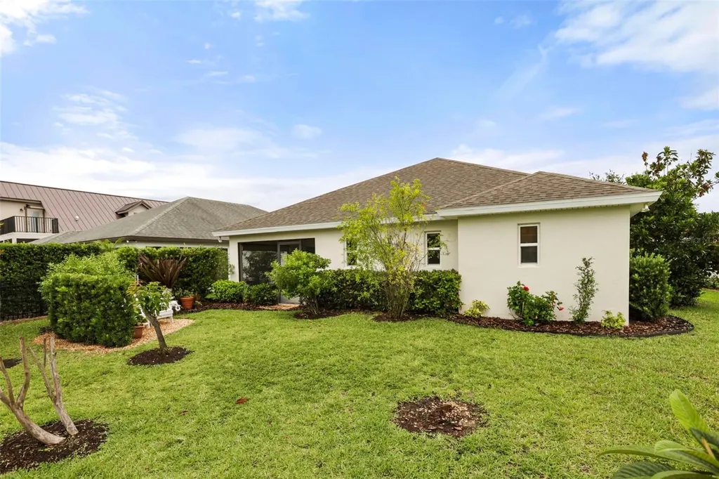30429 Island Club Drive Tavares FL 32778