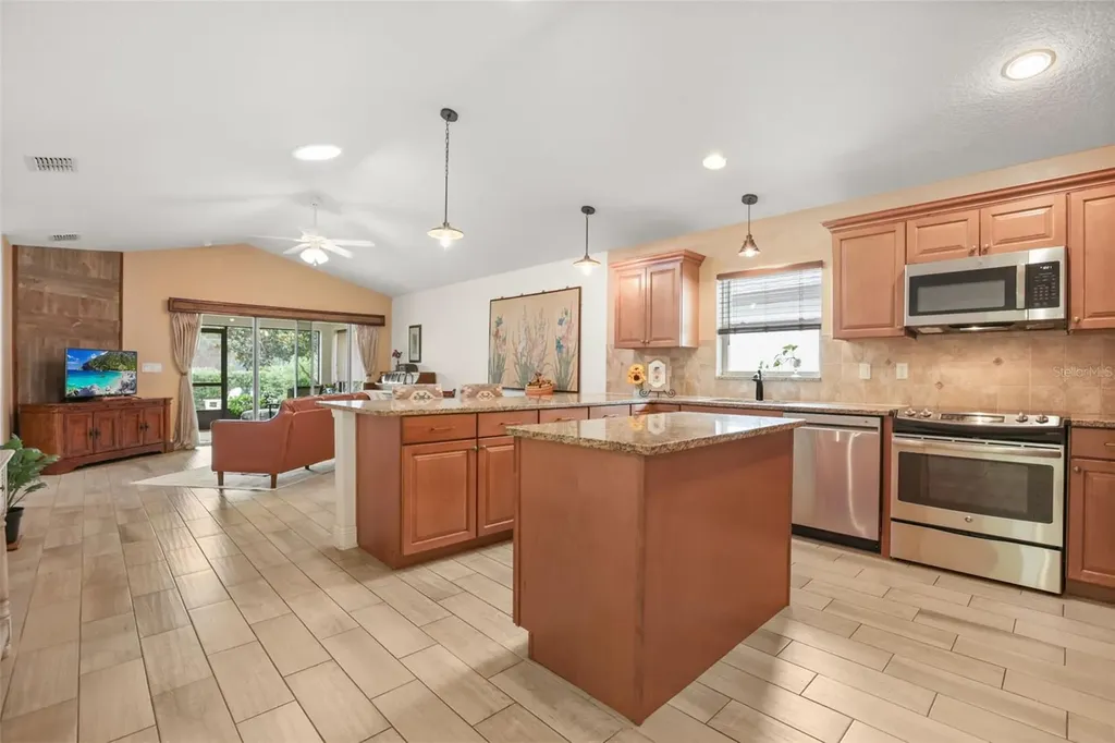 30429 Island Club Drive Tavares FL 32778