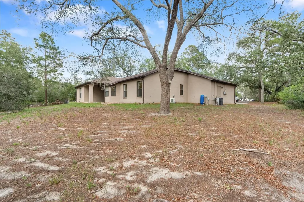 Weeki Wachee FL 34613