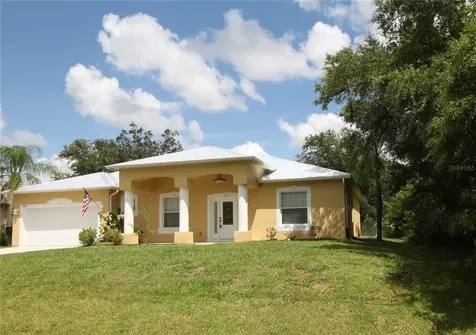 3724 Eagle Pass Street North Port FL 34286