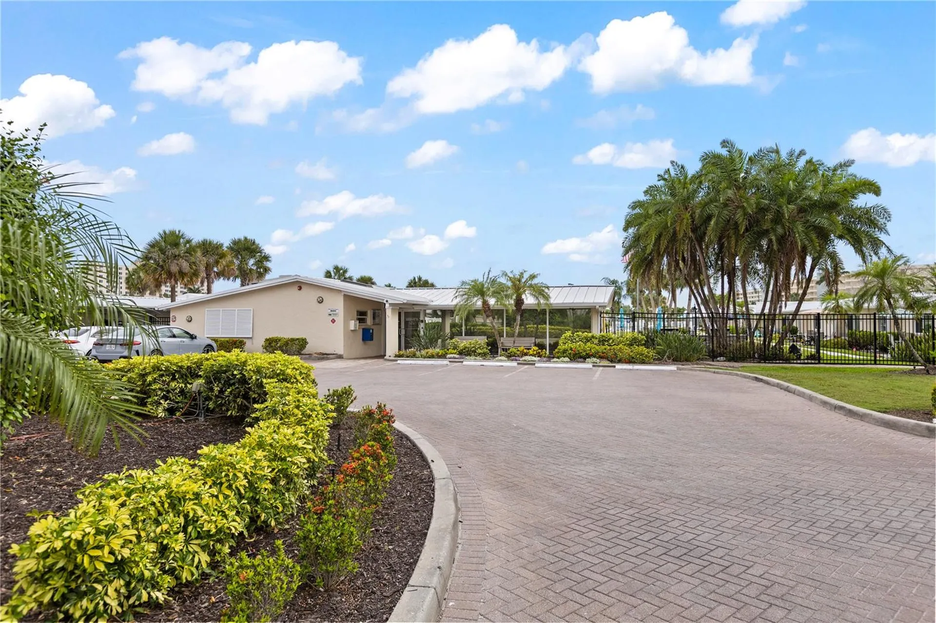 5830 Midnight Pass Road Sarasota FL 34242