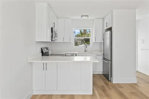 5830 Midnight Pass Road Sarasota FL 34242