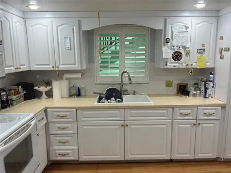 4819 8th Avenue N St Petersburg FL 33713
