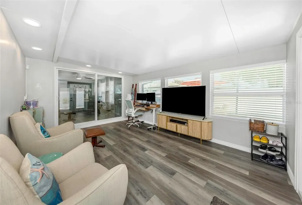 2465 Burnice Drive Clearwater FL 33764