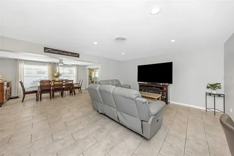 2465 Burnice Drive Clearwater FL 33764