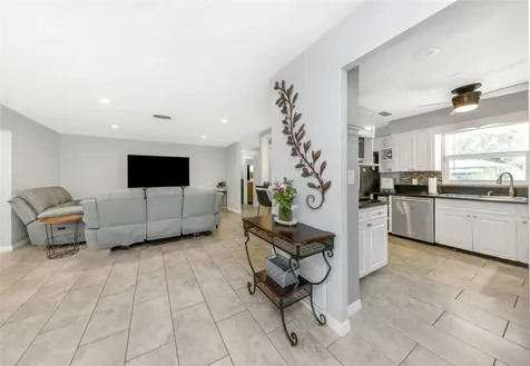 2465 Burnice Drive Clearwater FL 33764