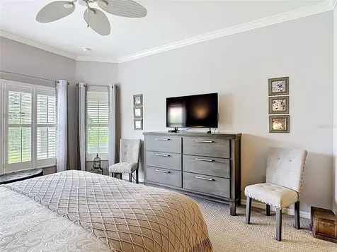 28 Knoll Wood Drive Poinciana FL 34759