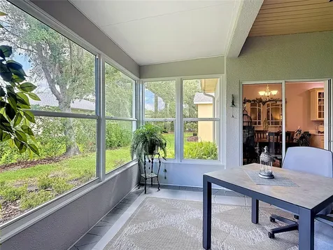 28 Knoll Wood Drive Poinciana FL 34759