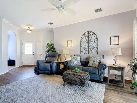 28 Knoll Wood Drive Poinciana FL 34759