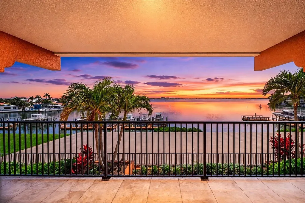5301 Gulf Boulevard St Pete Beach FL 33706