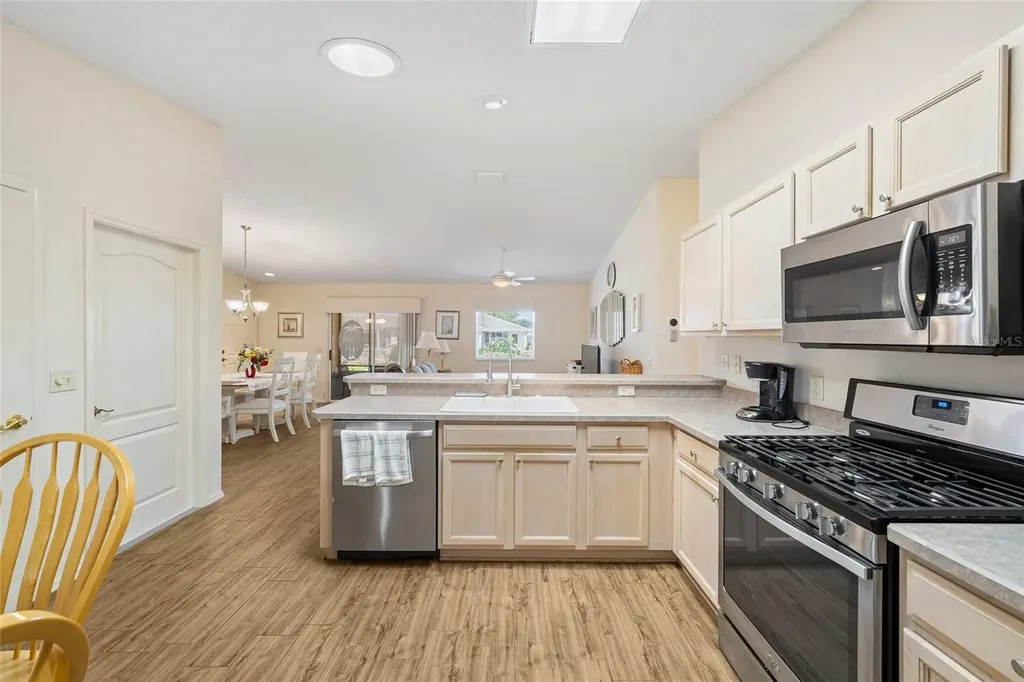 17300 SE 93rd Heyward Avenue The Villages FL 32162