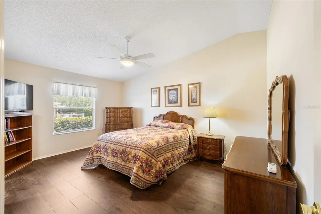 17300 SE 93rd Heyward Avenue The Villages FL 32162