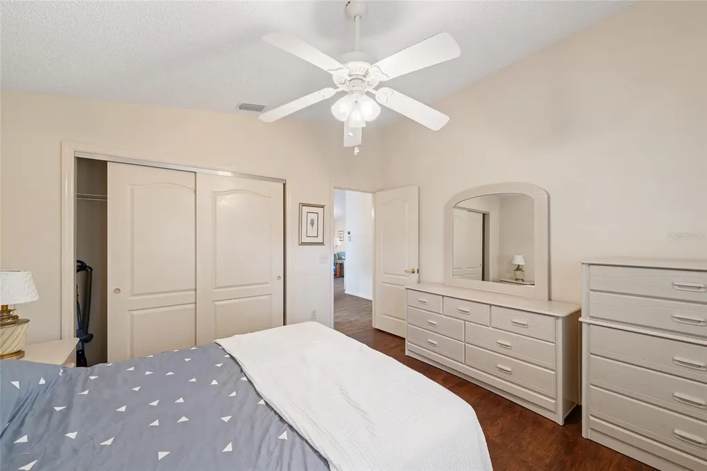 17300 SE 93rd Heyward Avenue The Villages FL 32162