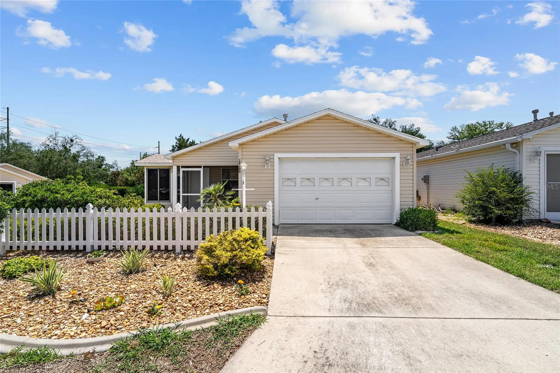 17300 SE 93rd Heyward Avenue The Villages FL 32162