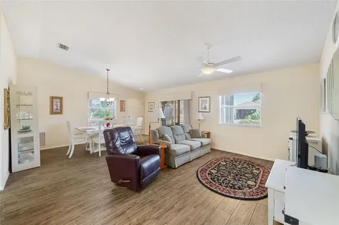 17300 SE 93rd Heyward Avenue The Villages FL 32162