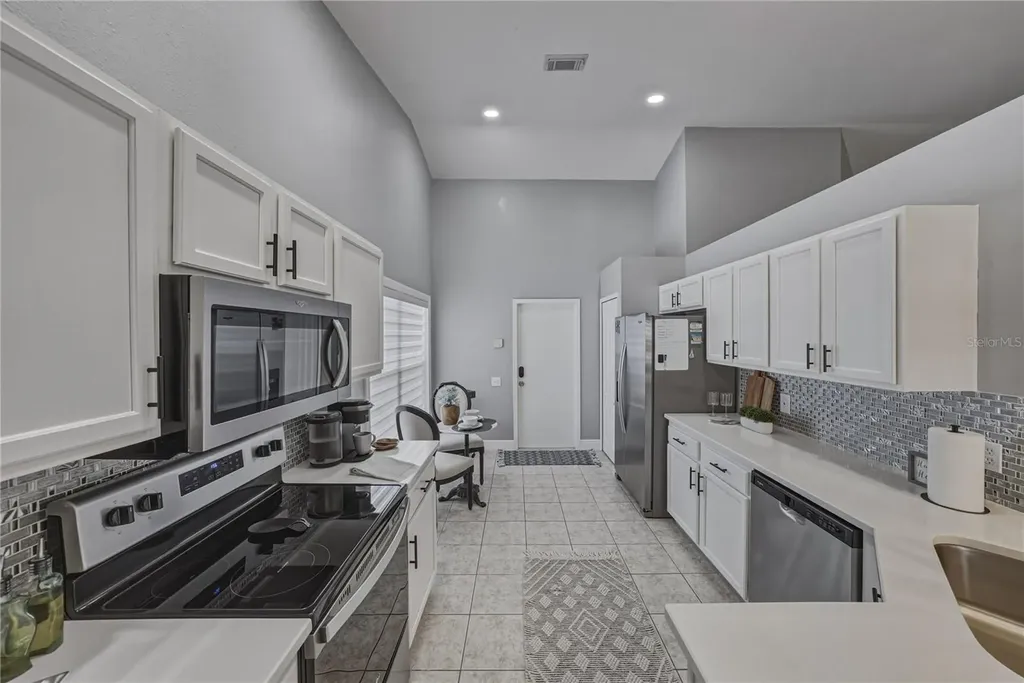 4552 Steel Dust Lane Lutz FL 33559