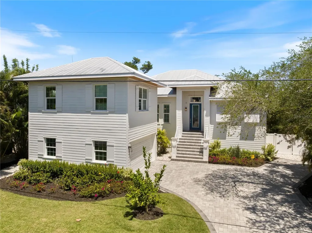 3919 Roberts Point Road Sarasota FL 34242