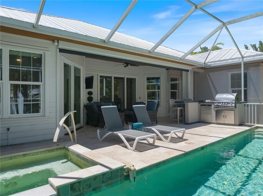 3919 Roberts Point Road Sarasota FL 34242