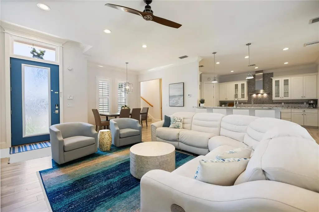 3919 Roberts Point Road Sarasota FL 34242