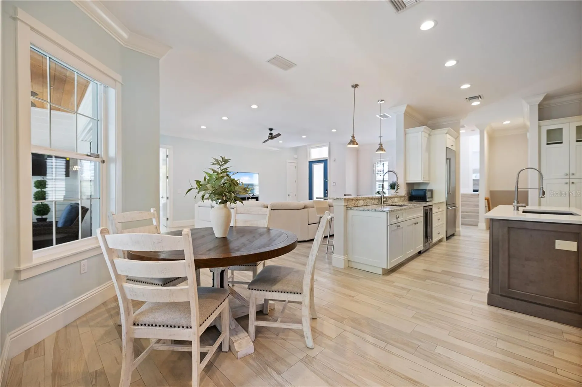 3919 Roberts Point Road Sarasota FL 34242
