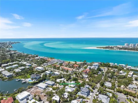 3919 Roberts Point Road Sarasota FL 34242