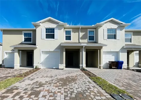 1371 Isleta Loop Kissimmee FL 34741