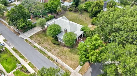 747 S Clayton Avenue Lakeland FL 33801