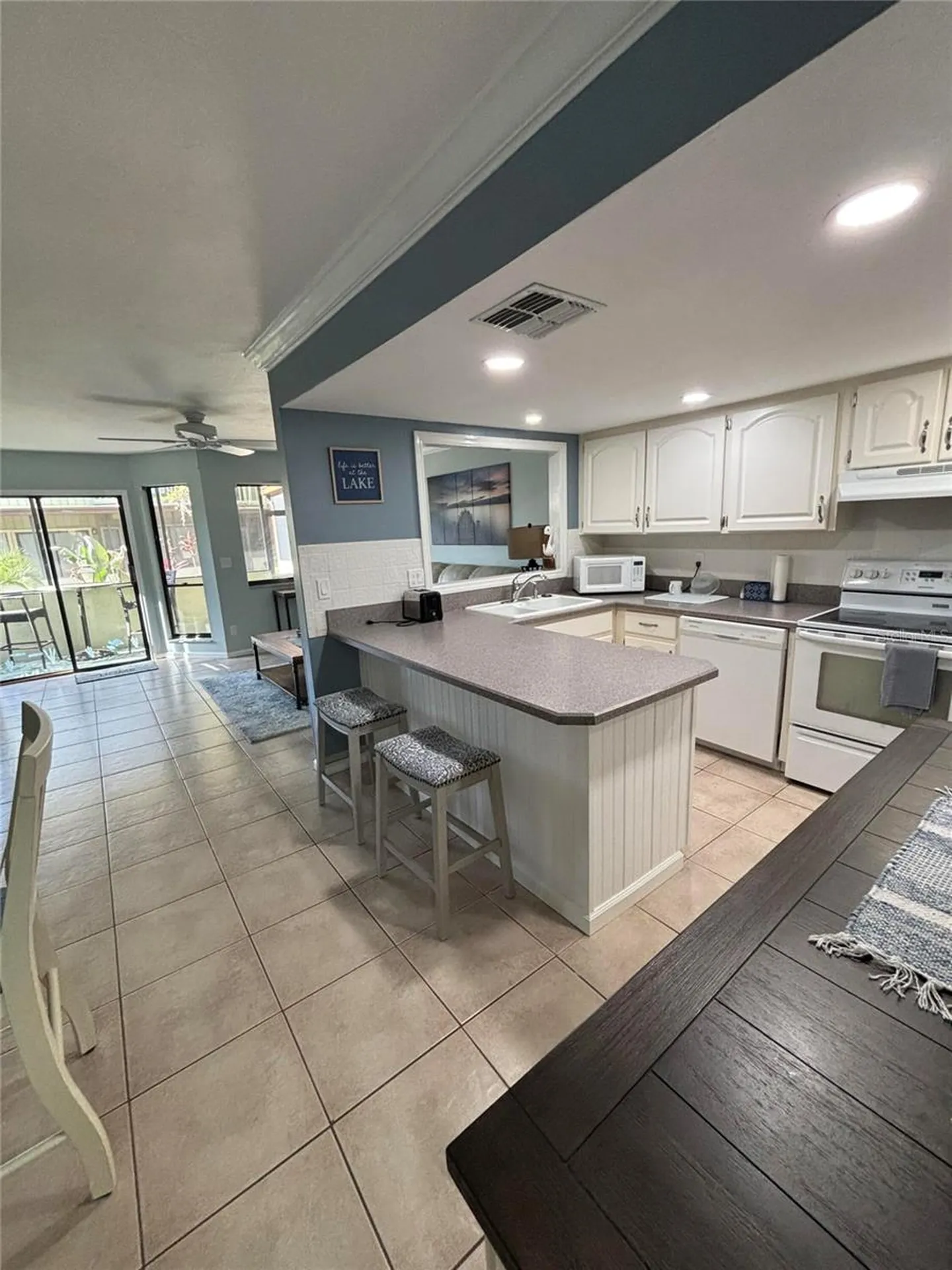 1561 Lakeview Drive Sebring FL 33870