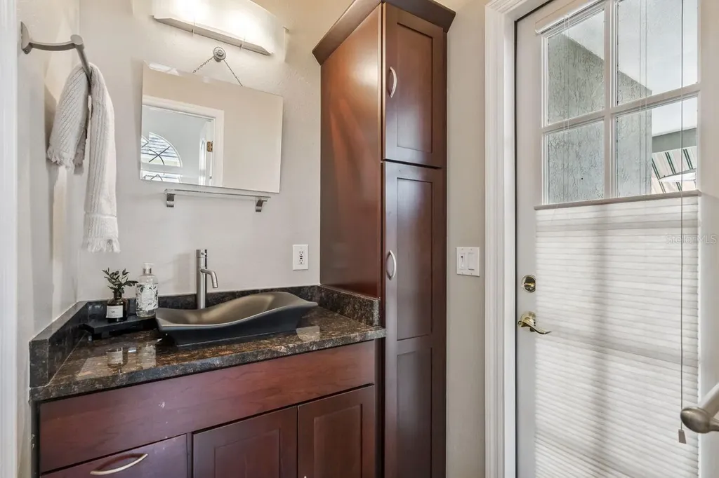 5626 Bay Side Drive Orlando FL 32819