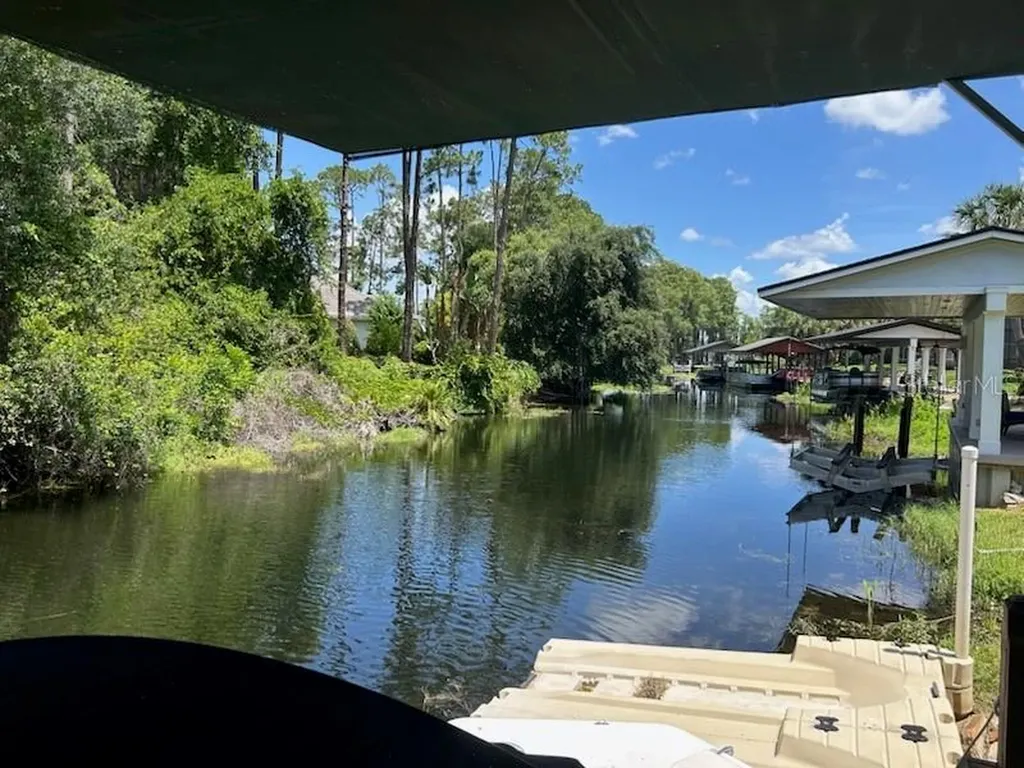 5626 Bay Side Drive Orlando FL 32819