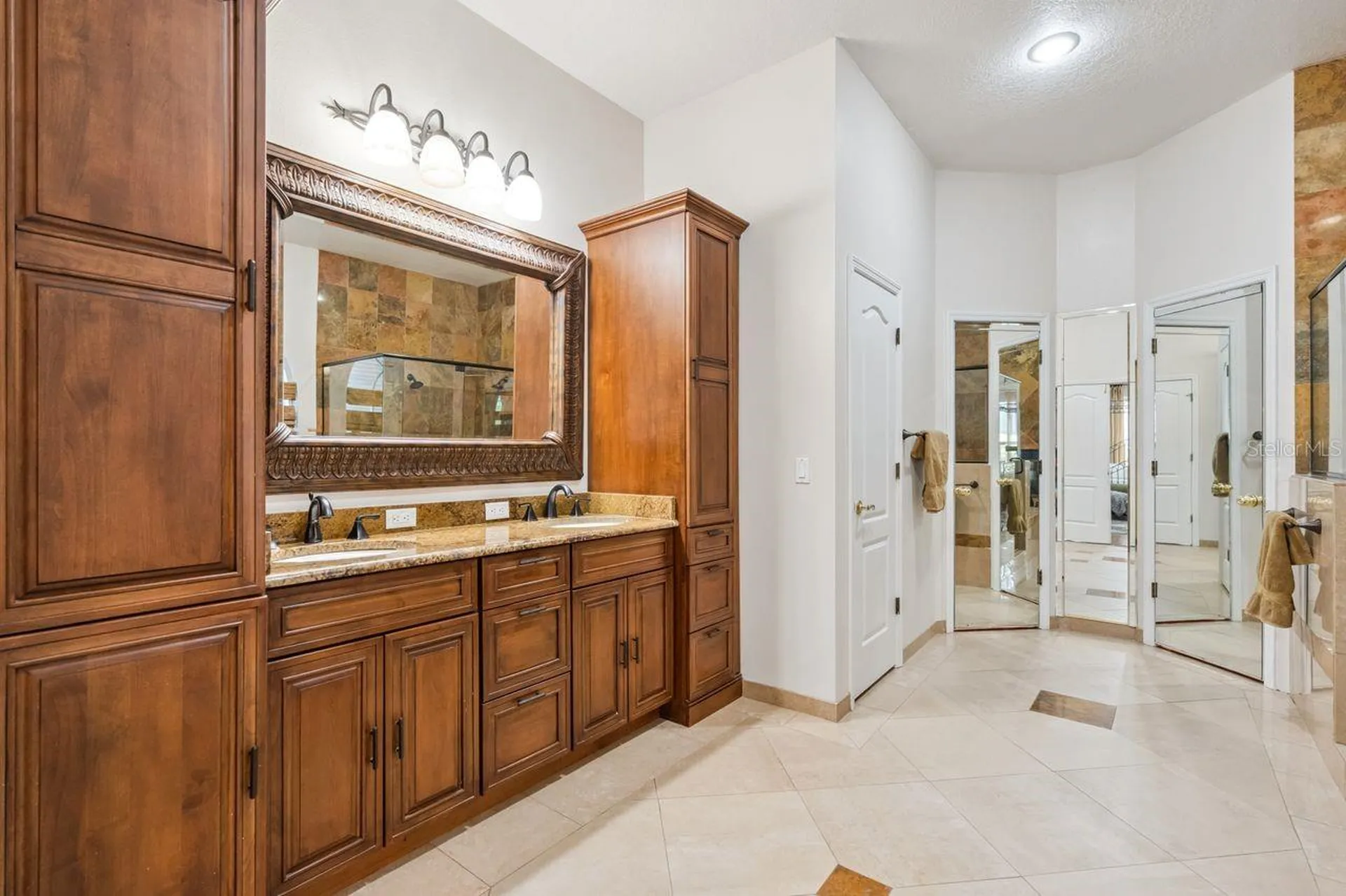 5626 Bay Side Drive Orlando FL 32819