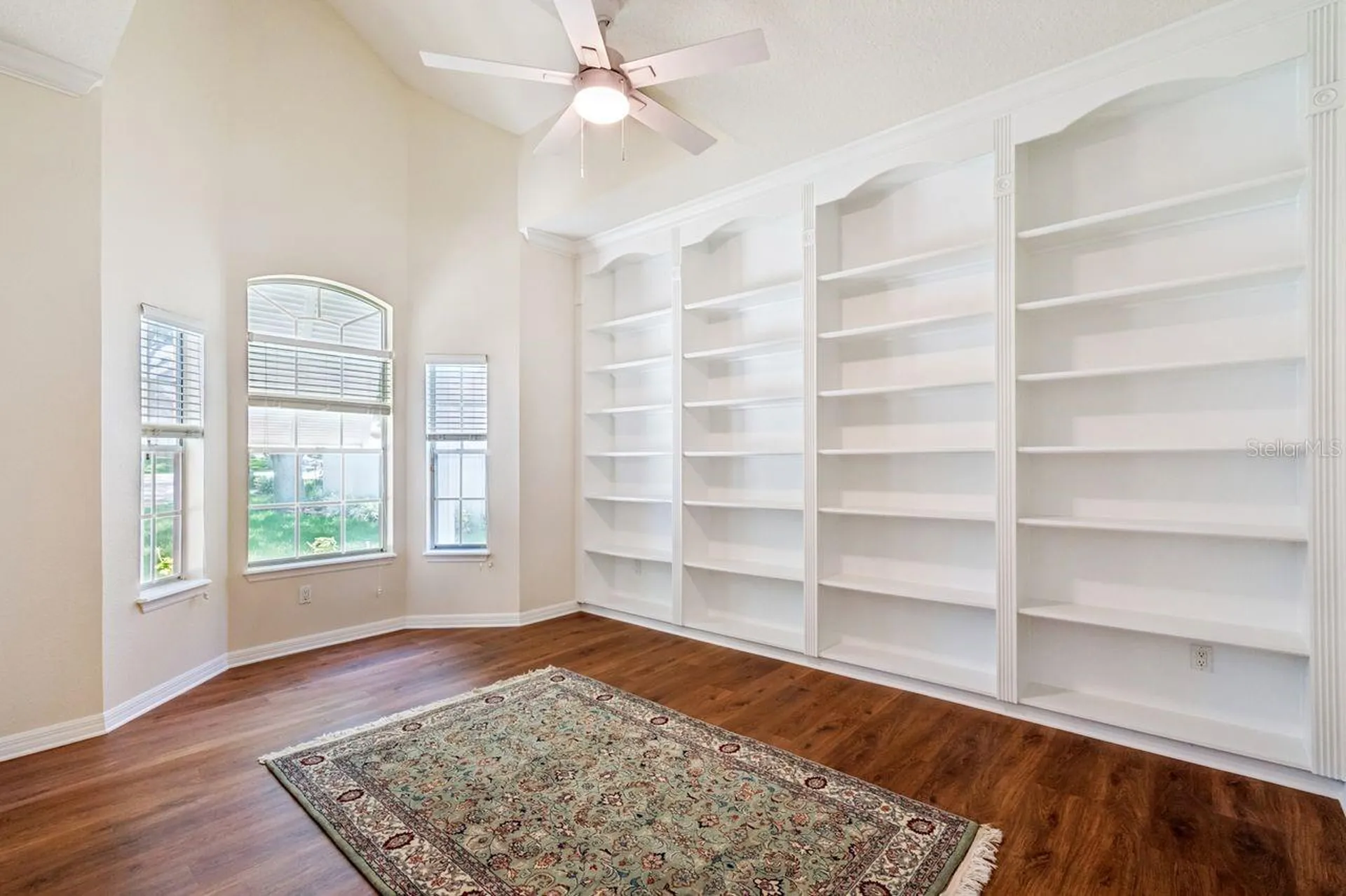 5626 Bay Side Drive Orlando FL 32819