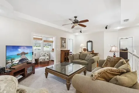 5626 Bay Side Drive Orlando FL 32819