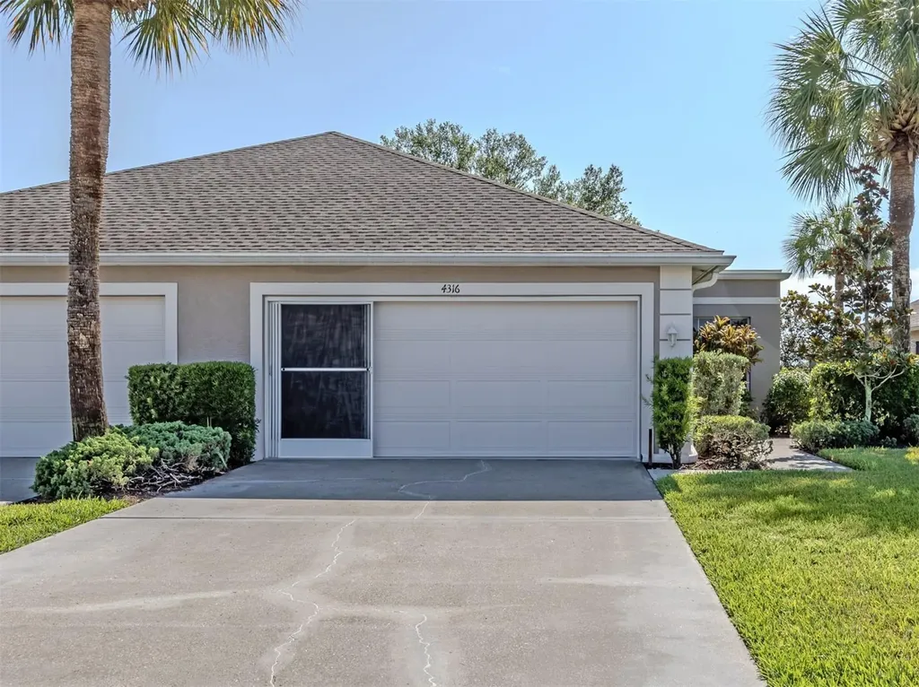 4316 Fairway Drive North Port FL 34287
