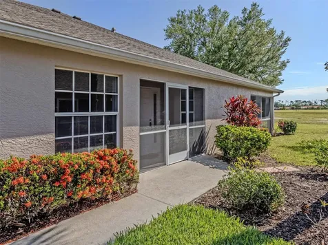 4316 Fairway Drive North Port FL 34287
