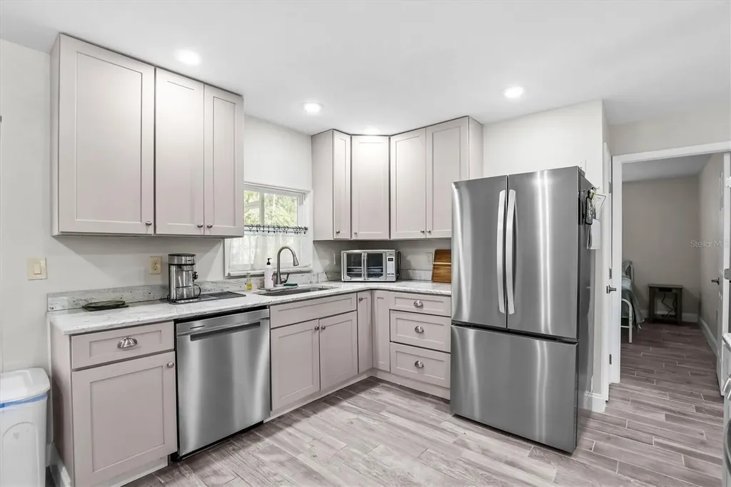 6244 Colony Circle Weeki Wachee FL 34607
