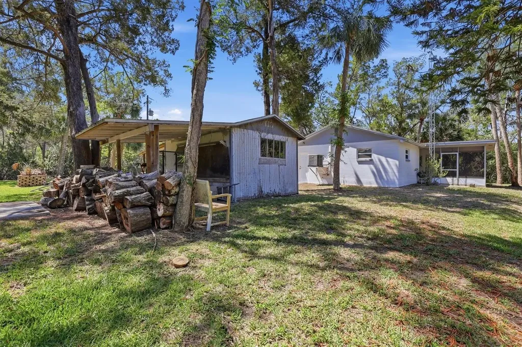 6244 Colony Circle Weeki Wachee FL 34607