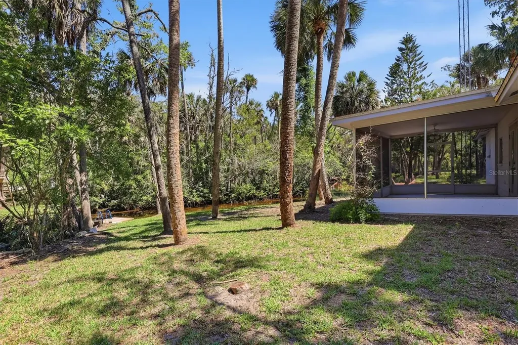 6244 Colony Circle Weeki Wachee FL 34607