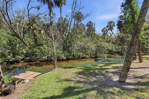 6244 Colony Circle Weeki Wachee FL 34607