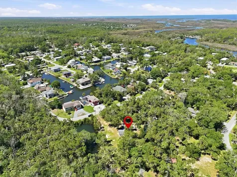 6244 Colony Circle Weeki Wachee FL 34607