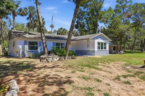 6244 Colony Circle Weeki Wachee FL 34607