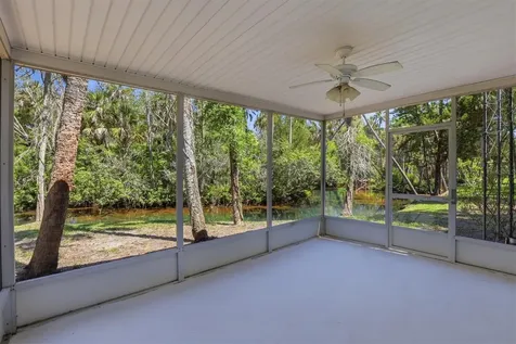 6244 Colony Circle Weeki Wachee FL 34607