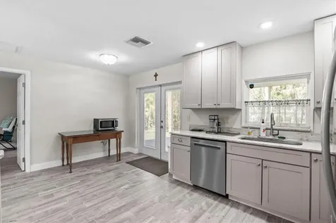 6244 Colony Circle Weeki Wachee FL 34607