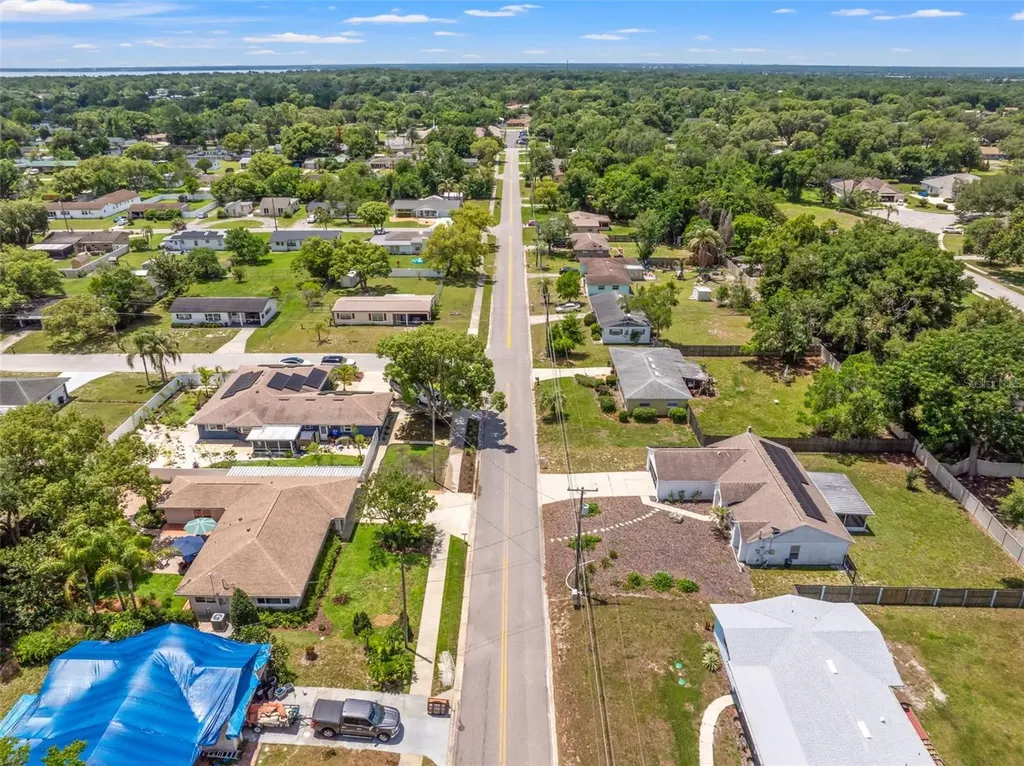 27 Columbine Trail Debary FL 32713