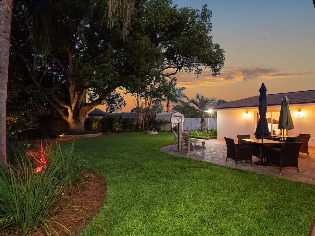 27 Columbine Trail Debary FL 32713